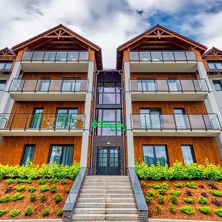 Apartamenty Vip Centrum - Wczasowa 17 By Royal Aparts Swieradow-Zdroj Exterior photo