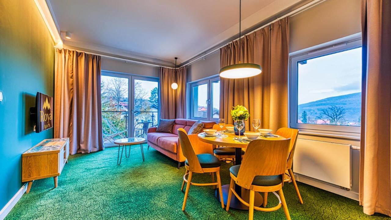 Apartamenty Vip Centrum - Wczasowa 17 By Royal Aparts Swieradow-Zdroj Exterior photo